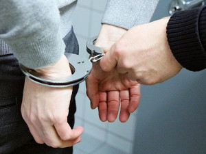 Policisté chytili zloděje, který v Budějcích vykrádal sklepy