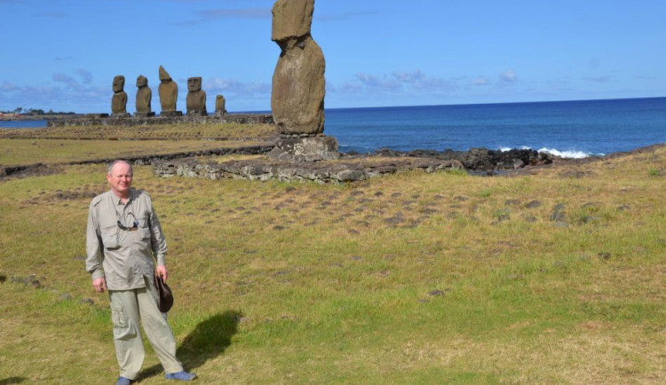 Pavel Pavel na Velikonočním ostrově.