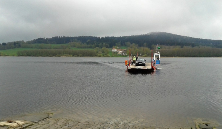 Převoz Horní Planá.