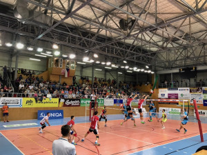 Fantastický obrat ve třetím setu přinesl Jihostroji druhou čtvrtfinálovou výhru