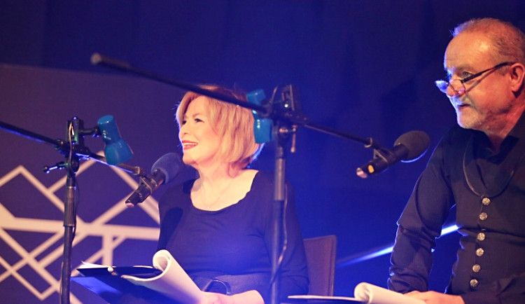 Ve věku 72 let zemřela Helena Štáchová. Propůjčila hlas Máničce a Líze Simpsonové.