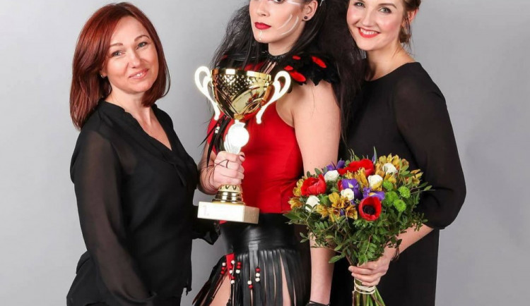 Úspěšný kreativní tým z Českých Budějovic. Michaela Wostlová je vpravo.
