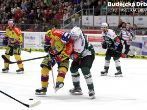 Škoda tísněný Duškem