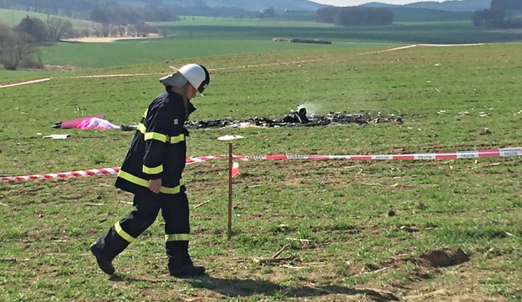 Malé sportovní letadlo se 1. dubna zřítilo u Dubu na Prachaticku. Pilot nepřežil.