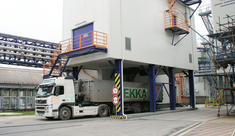 Teplárna - míchací centrum.