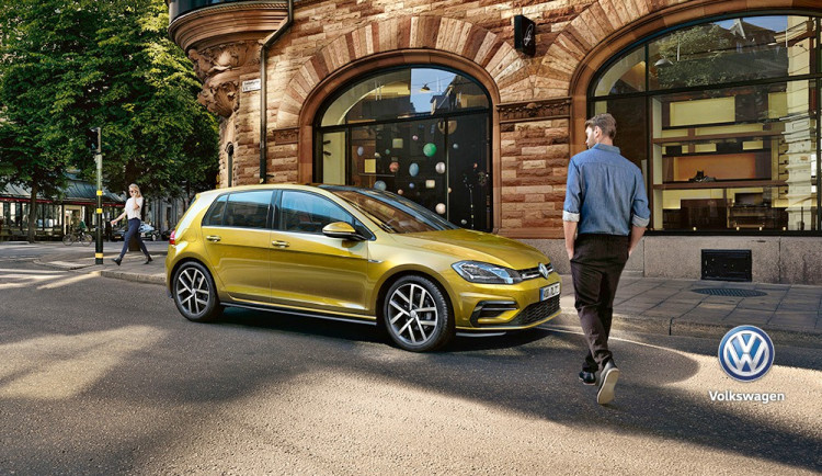 Svezte se novým modelem Volkswagen Golf. Přijďte do Českých Budějovic nebo do Tábora a volant je váš!