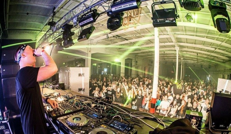 Festival taneční hudby v budějcké Gerbeře nabídne velkolepou show