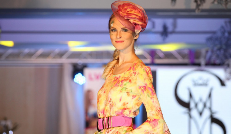 SOUTĚŽ: Móda a auta pod jednou střechou. To bude Mercedes fashion show