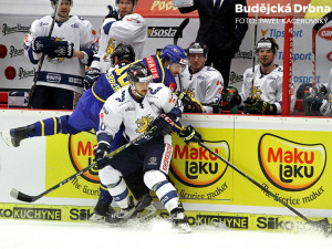 Fin Juhamatti Aaltonen v souboji u hrazení se Švédem Dennisem Everbergem