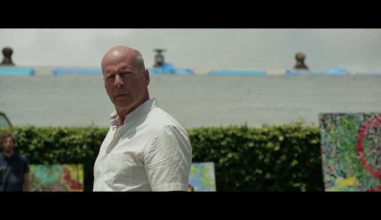 TRAILER TÝDNE: Bruce Willis řádí v Once Upon a Time in Venice