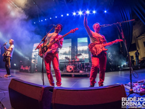 Motorfest za dveřmi: Tomáš Klus, Slza, Lenny nebo Monkey Business v sobotu v Budvar aréně
