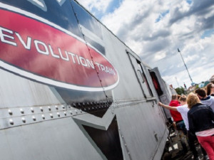 Revoluční vlak přiveze do Budějc interaktivní protidrogový příběh