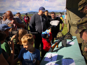 Den s 25. protiletadlovým raketovým plukem.