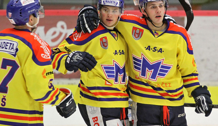 Radek Prokeš (uprostřed) a Luboš Rob