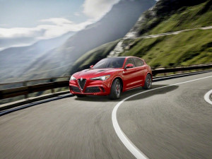 Alfa Romeo Stelvio znamená vstupenku do řidičského nebe. Přesvědčte se v Auto Future