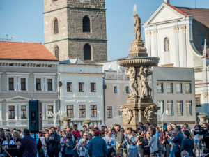 Českobudějovická protestní akce Je to na nás. Proč? Proto!