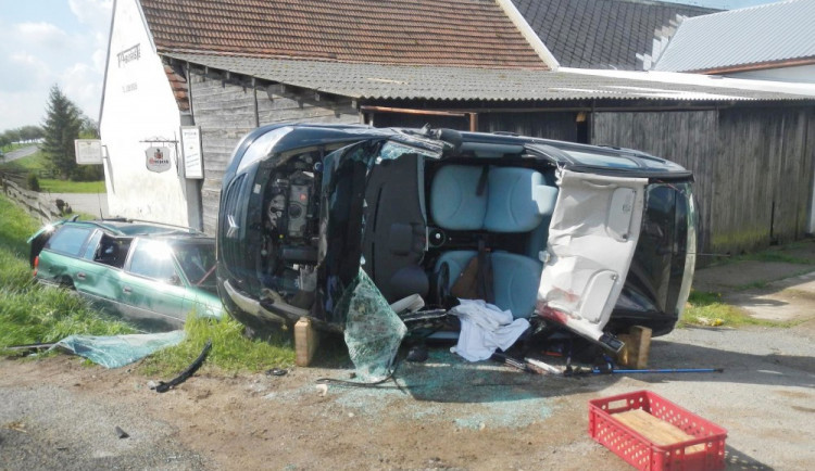Dopravní nehoda v Křižanově na Písecku.