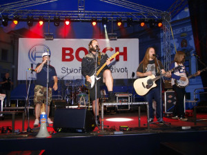 Boschský den otevřených dveří & Open Air Festival.