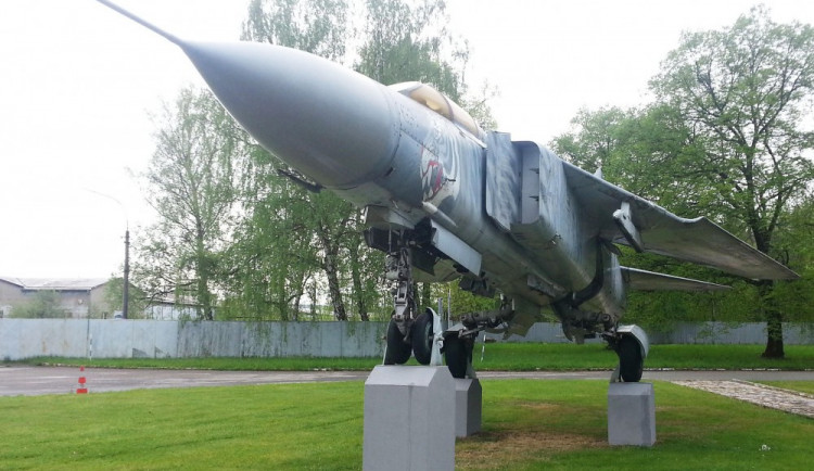 MiG 23 Tygr na Letišti České Budějovice.
