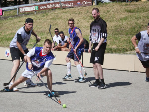Pouliční hokej se v podobě kvalifikačního turnaje Red Bull Urban Buly vrátil do Českých Budějovic.