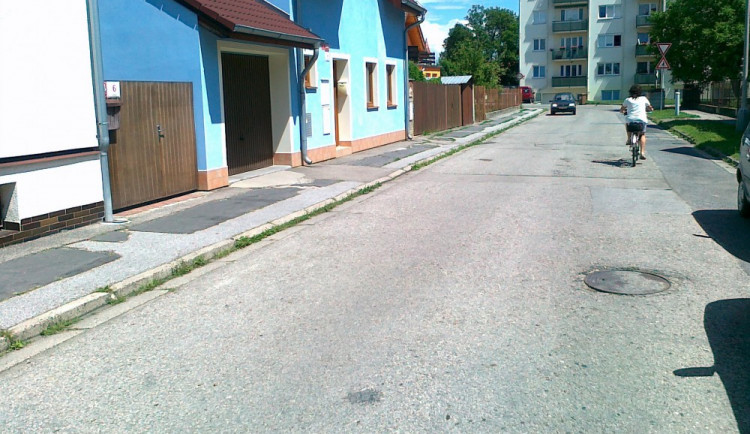 Ulice Buzulucká v Českých Budějovicích.