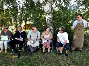 Na natáčení trilogoie Zahradnictví se podílelo také českobudějovické Zahradnické centrum Ferenčík.