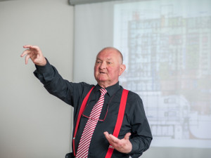 Stavbu oddělení urgentního příjmu, emergency, slavnostně zahájila včera, ve středu 31. května Nemocnice České Budějovice.