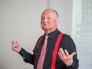 Stavbu oddělení urgentního příjmu, emergency, slavnostně zahájila včera, ve středu 31. května Nemocnice České Budějovice.