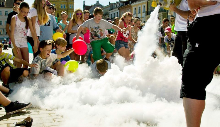 Zajímavé fyzikální pokusy budou k vidění v sobotu odpoledne v temelínském infocentru.