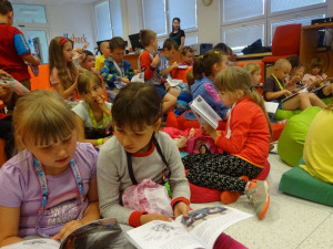 Pasování prvňáčků na čtenáře.