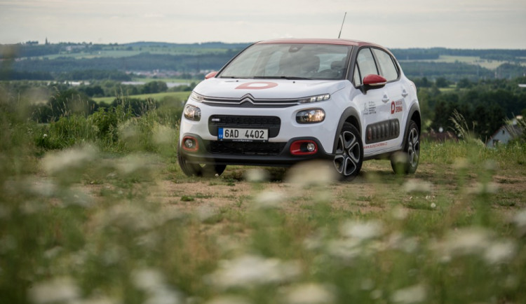 Nový Citroën C3: Obratný pomocník do města, za kterým se leckdo otočí