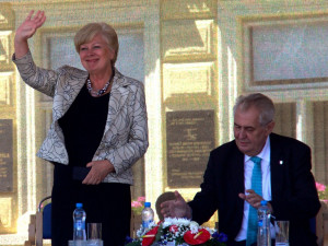 Ivana Stráská a Miloš Zeman.