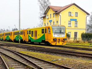 Nostalgickou jízdou vlakem na tradiční pouť do Týna nad Vltavou