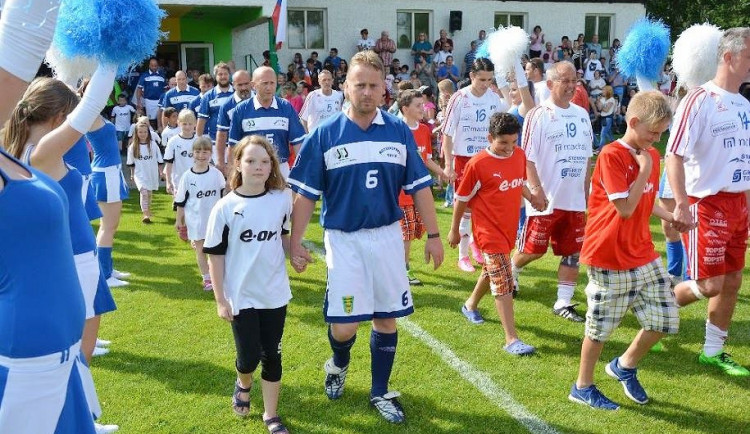 Sportovní odpoledne ve Strunkovicích.