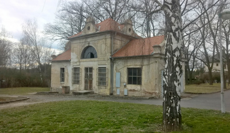 Písecká nemocnice chce obnovit nejstarší budovu ve svém areálu