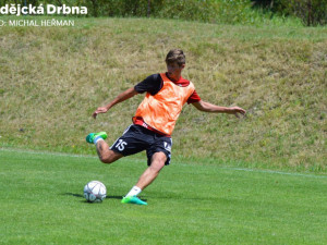 Juniorka Dynama zahájila přípravu na sezonu 2017/2018