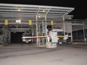 Čtyři muže zadržela policie při zásahu ve skladu státního distributora paliv Čepro v Táboře.