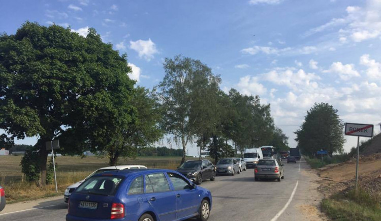 Uzavírka silnice I/3