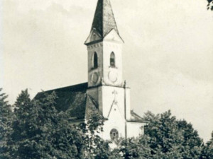 Kaplička v Kněžských Dvorech.