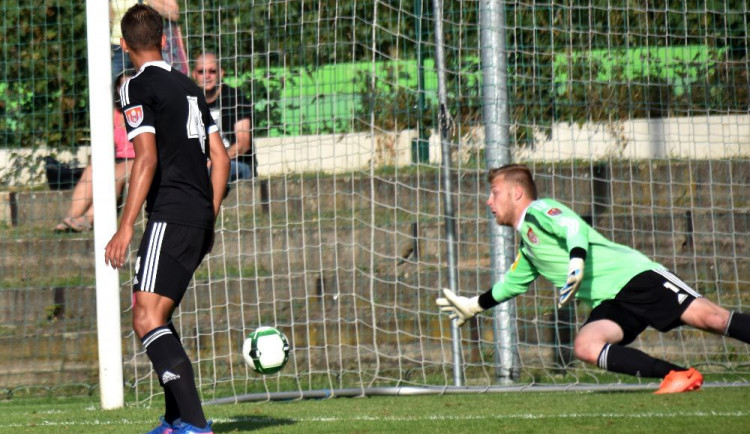 Šok v poháru. Dynamo nestačilo na mužstvo z kladenského okresu.