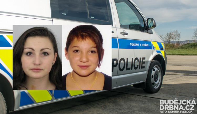 Michaela Kopecká (vlevo) a Emílie Grlačková.