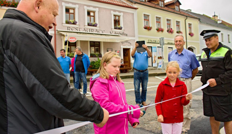 Bezpečnost dětí ve Vyšším Brodě zvýší nové osvětlení nebezpečného přechodu