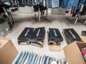 Vytopené obchody v IGY Centru.