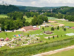 Sportovně relaxační areál Hluboká nad Vltavou