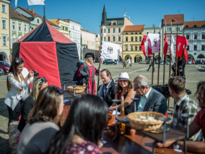 Po dvou letech se na jih Čech vrací stylová historická slavnost Železné a zlaté České Budějovice.
