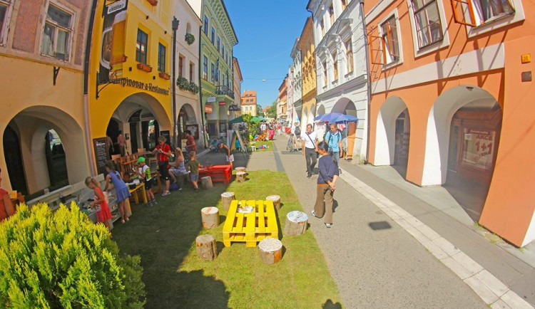 KULTURNÍ TIPY: Akce Město lidem, lidé městu, Sylvie Krobová nebo John Slim Houtbraken