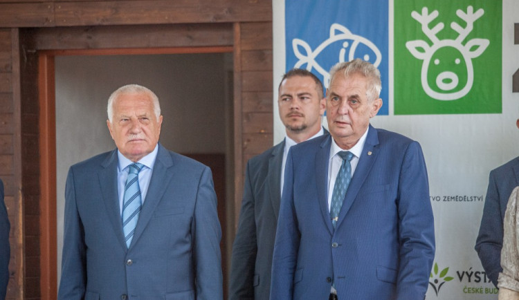 VIDEO: Prezident Zeman zahájil výstavu Země živitelka, pochlubil se obnovou rybníku