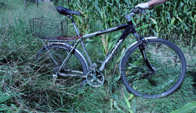 Nehoda mezi Jindřichovým Hradcem a Děbolínem.