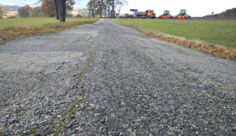 Vyjeté koleje v Bečicích.