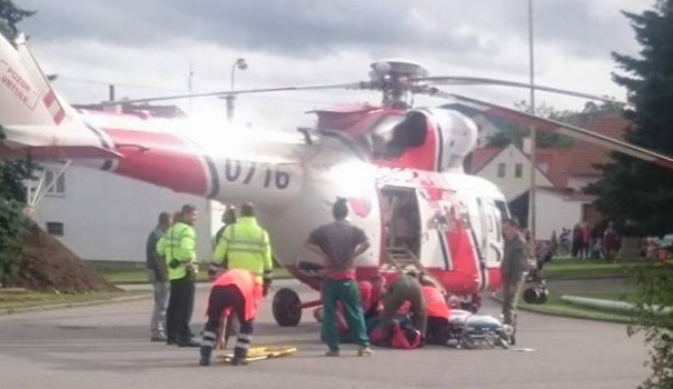 Pád muže v obci Slavče u Trhových Svinů.